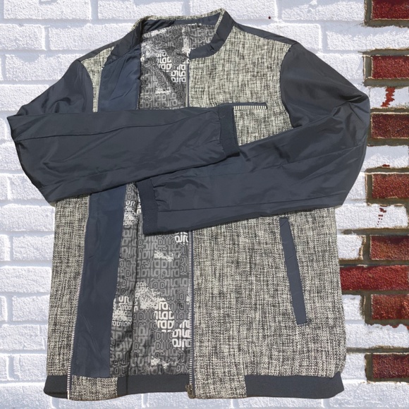 Vancs Unisex Light Wind Zip-Up Jacket - Picture 4 of 11